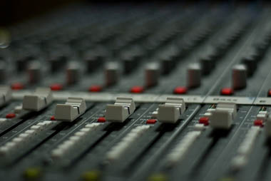 Sound board and microphone image